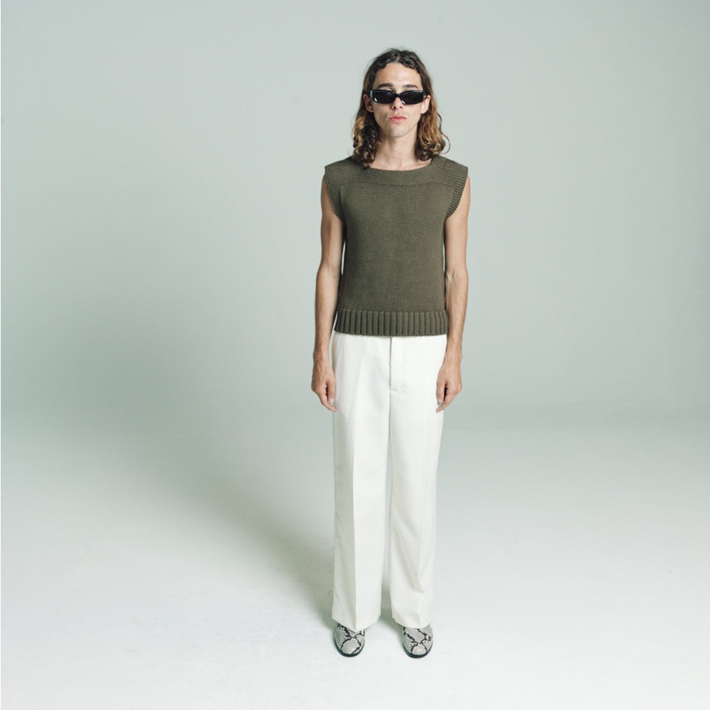 Second Layer Life Saver Vest in Olive - Picture 3 of 9